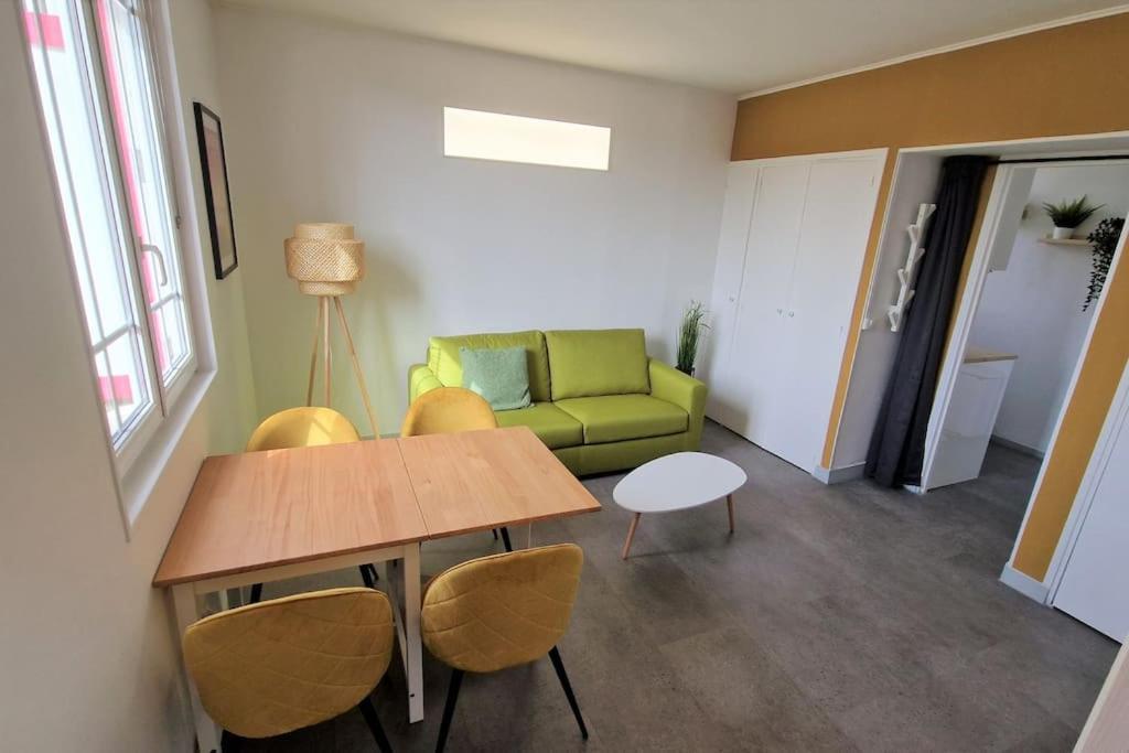 Appartement Ouistreham Proche Centre Et Plage Экстерьер фото